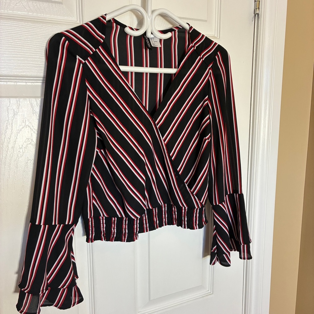 Divided by H&M Black Red White Striped Wrap Blouse Women’s Size US2 / EUR 34